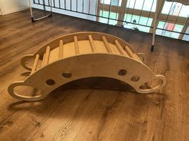 Kletterbogen und Wippe