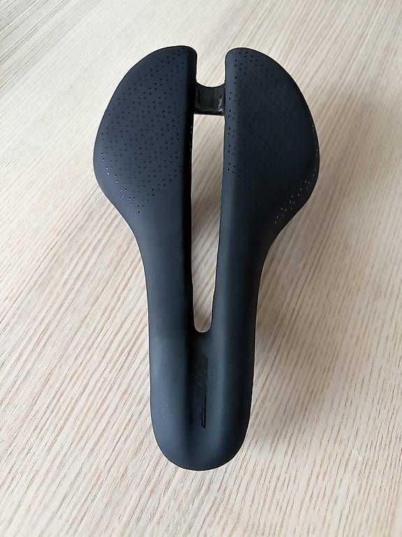 Ersatzteile: Ryet Carbon Sattel – Neu und originalverpackt aus Gerlafingen von bep_bzp5 1