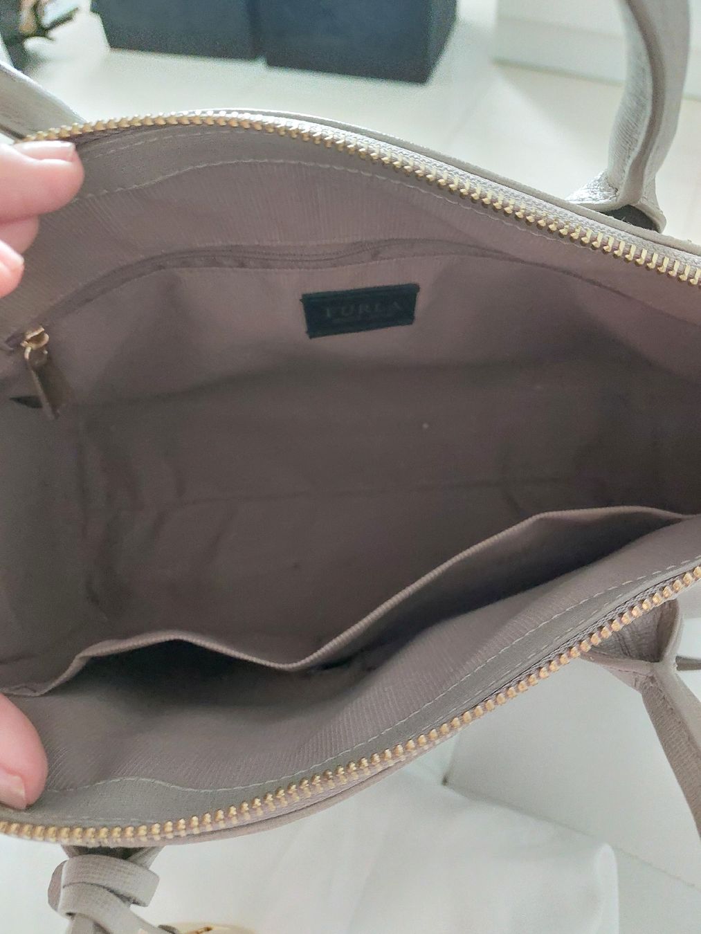 Furla Borse da donna: Sac Furla, gris , cuir véritable – Nuovo (secondo la descrizione) da Formangueires venduto da Fabienne1974 7