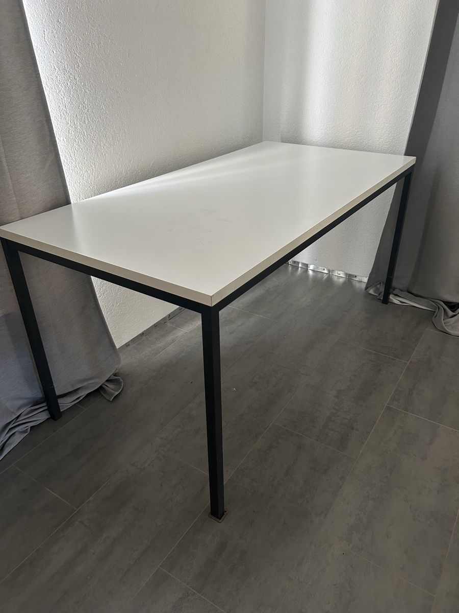 Schreibtische: Arbeitstisch / Schreibtisch  160x80x77 – Gebraucht aus Grenchen von lor_2zpl 1