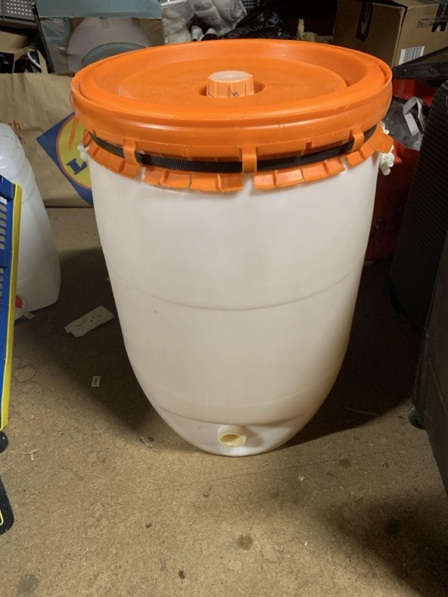 Accessori: 120Liter Mostfass – Usato da Opfikon venduto da Safside