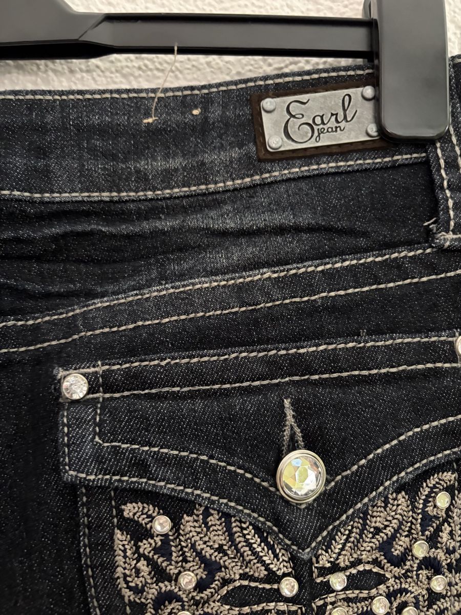 Jeans: Capri Jeans mit Strass-Details – Usato da Fribourg venduto da ann_f6js 4