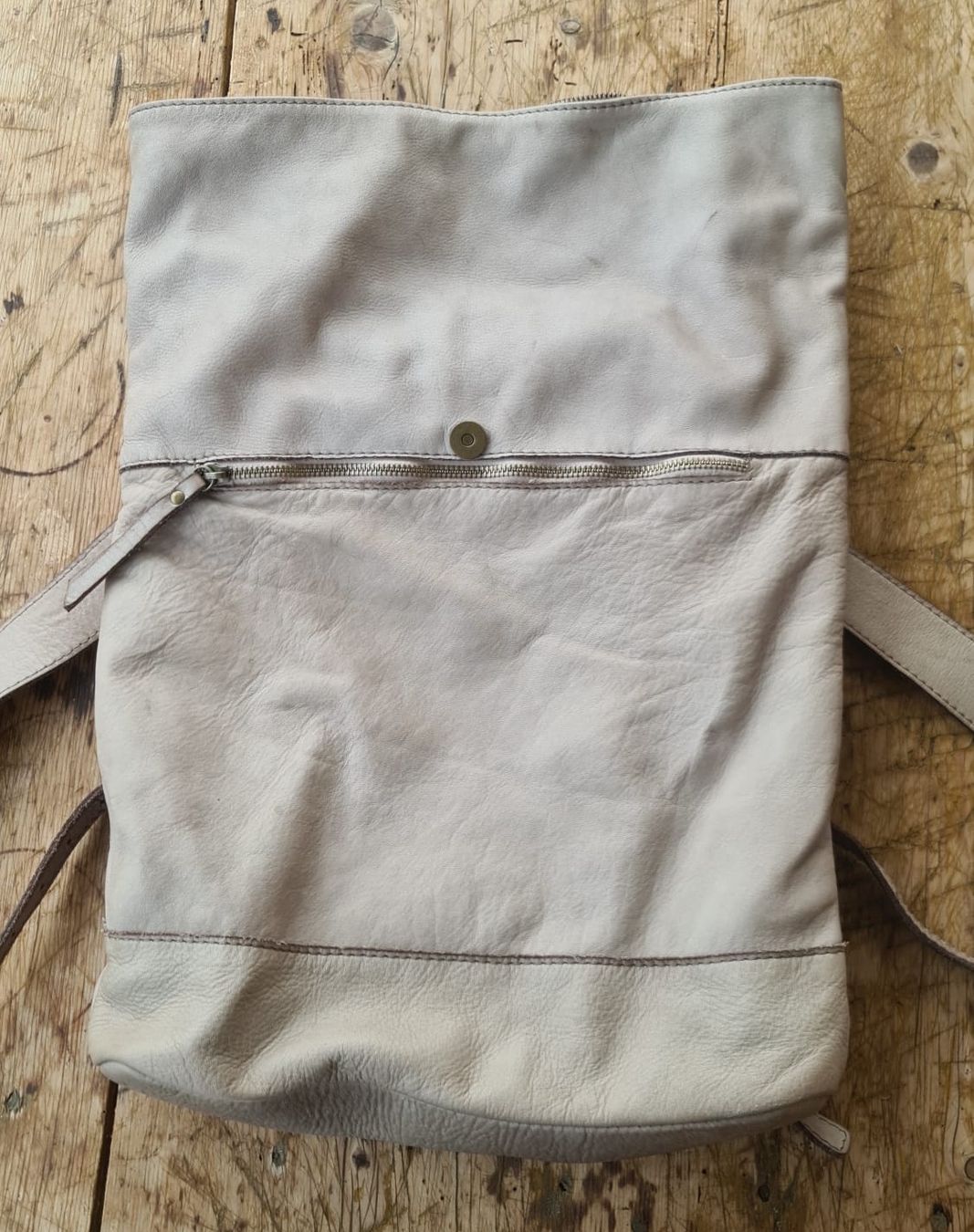 Zaini: Damen Leder Rucksack – Usato da Lausen venduto da Nashorn19 2