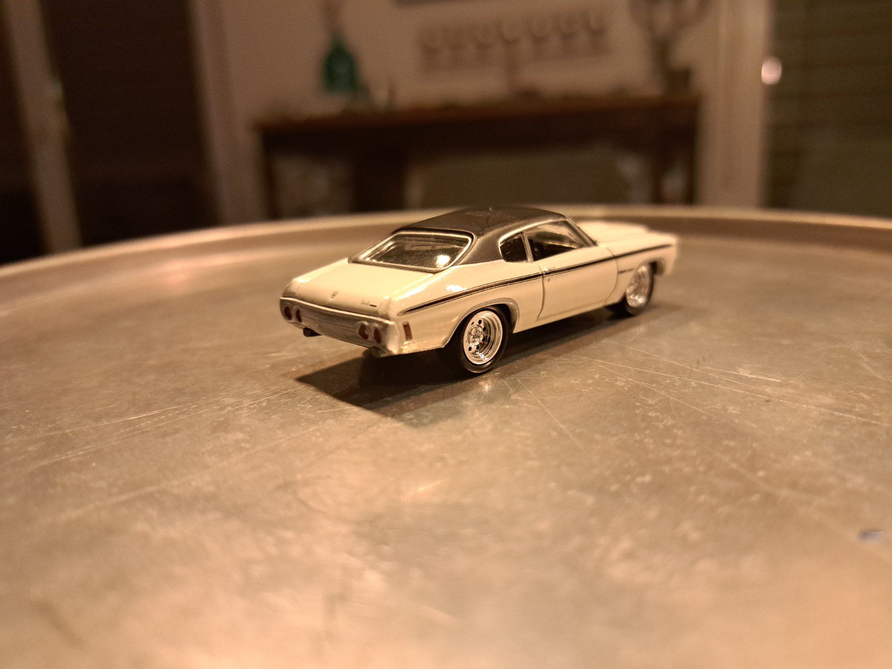 Johnny Lightning Modellini d'auto: Chevy Chevelle Johnny Lightning – Nuovo (secondo la descrizione) da Emmenbrücke venduto da bikesandmore75 1