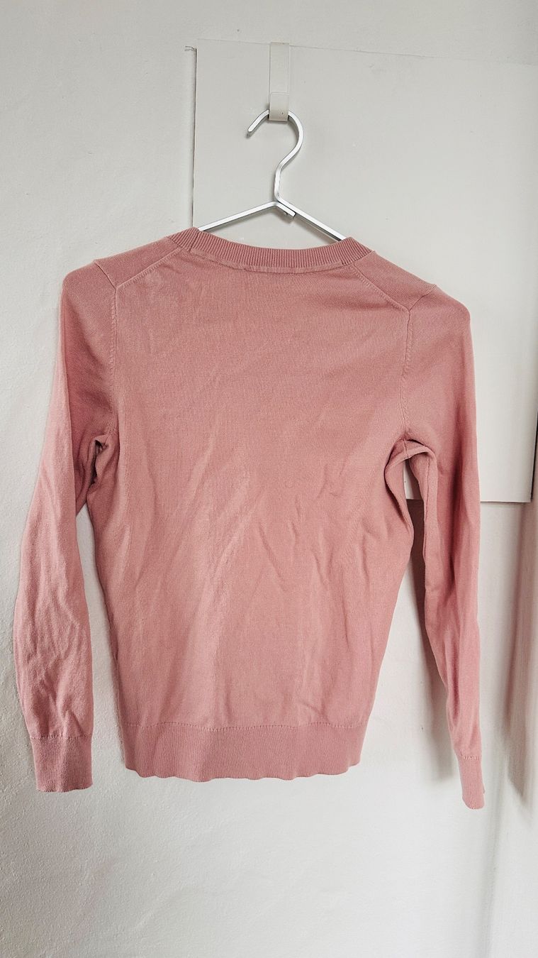 Tommy Hilfiger Top: Tommy Hilfiger Damen Pullover rosa XS V-Ausschnitt – Usato da Niederrohrdorf venduto da gigerch 2