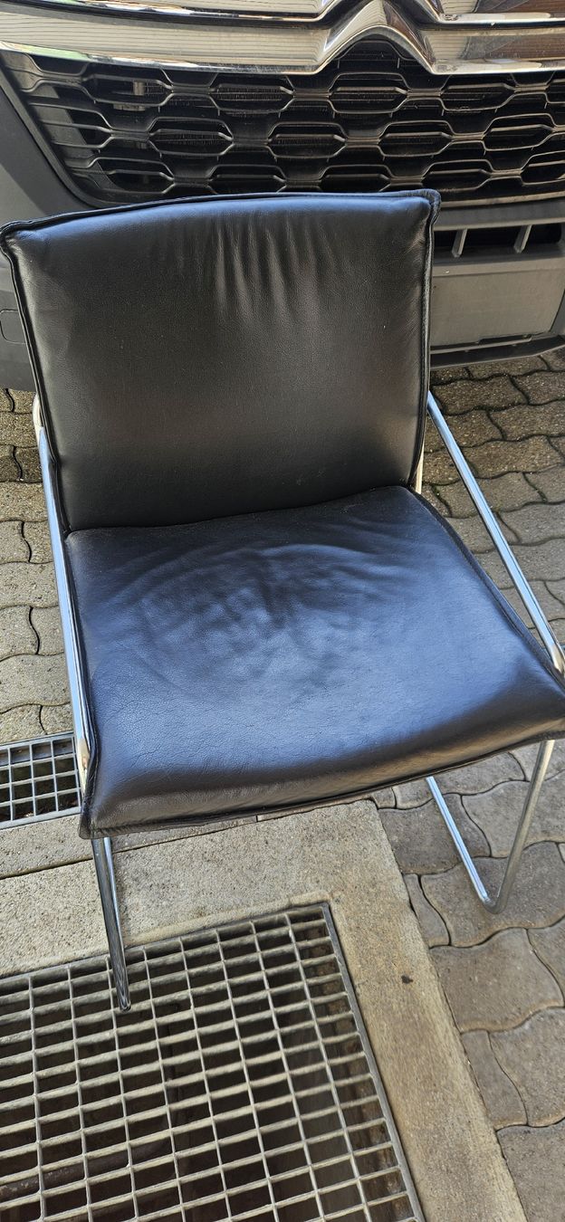 Stühle: Bürostuhl schwarz – Gebraucht aus Belp von Ginus85