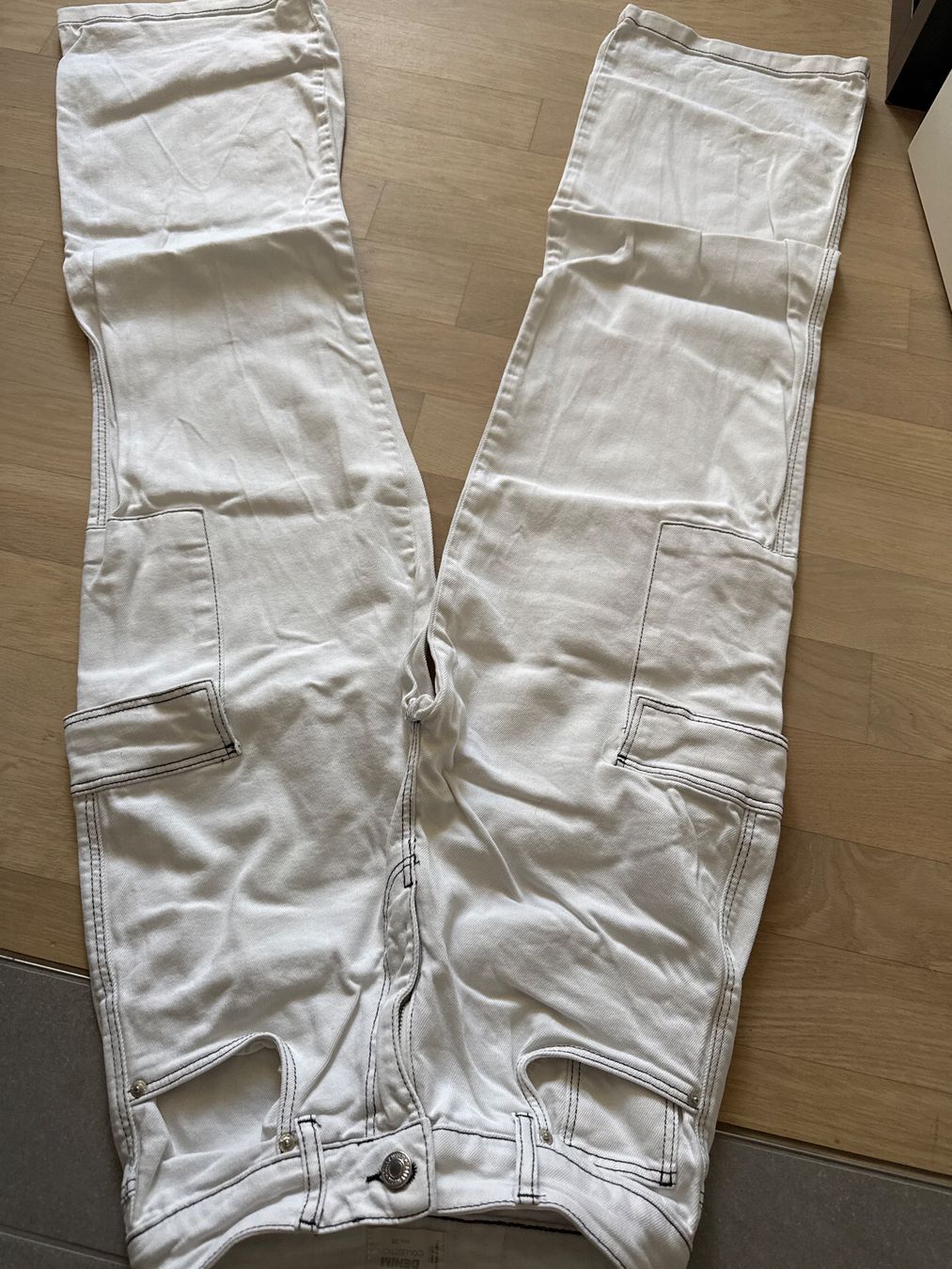 Pantaloni: moderne Damen Jeans  36, TW – Usato da Amriswil venduto da used2use 2