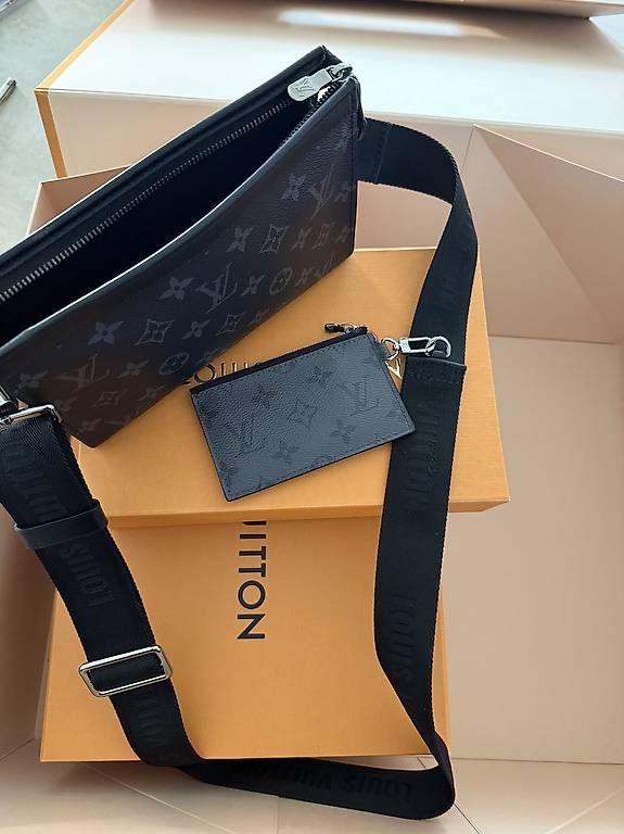 Louis Vuitton Taschen: Louis Vuitton Bag – Gebraucht aus Muttenz von sav_5nxh 1