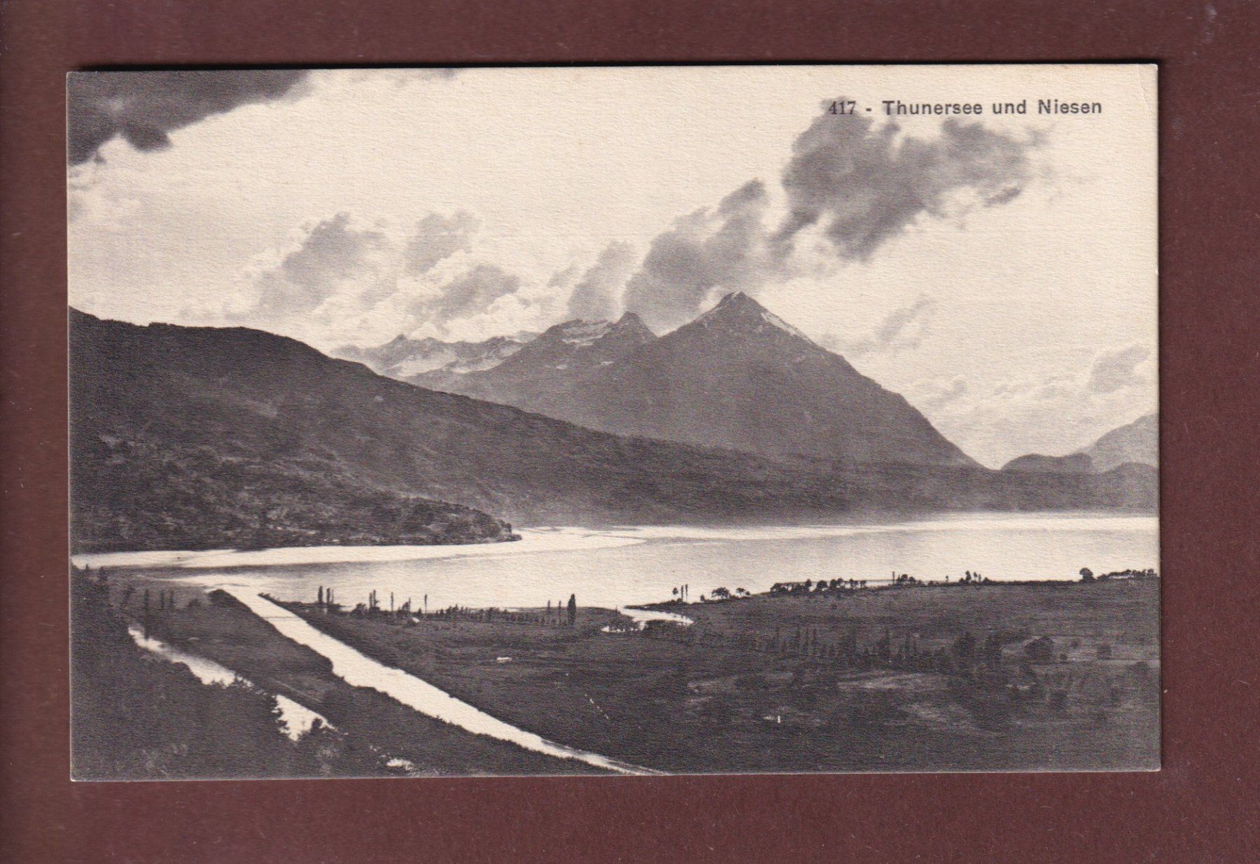 Cartoline postali: THUNERSEE und Niesen – Usato da Pully venduto da nicecards