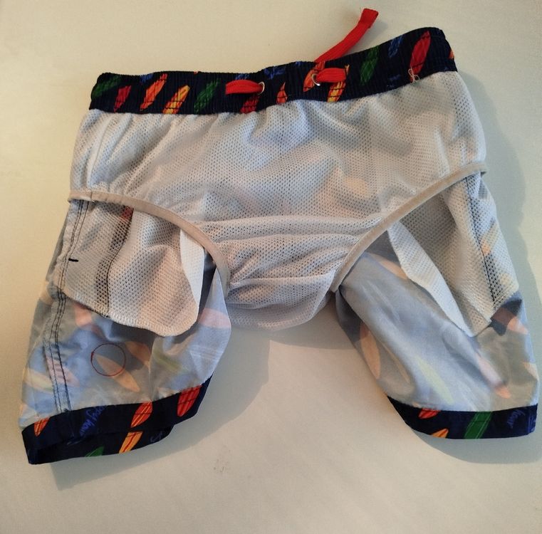 Farbenstarke Badeshorts Surfthena 149 5