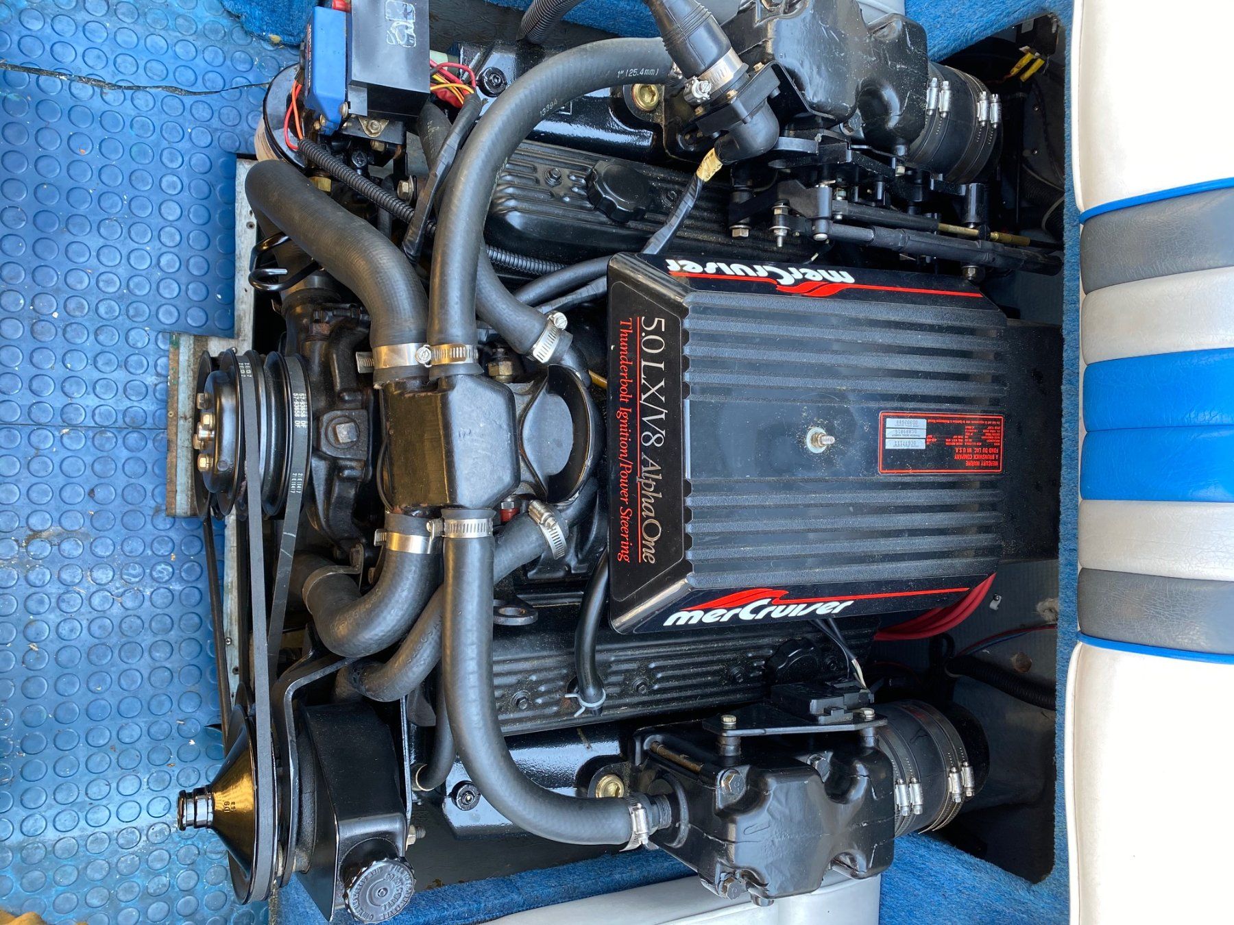 Sea Ray Barche: SEA RAY 200 CC SPORT – Usato da Avenches venduto da BOOTTRANSPORTE 4