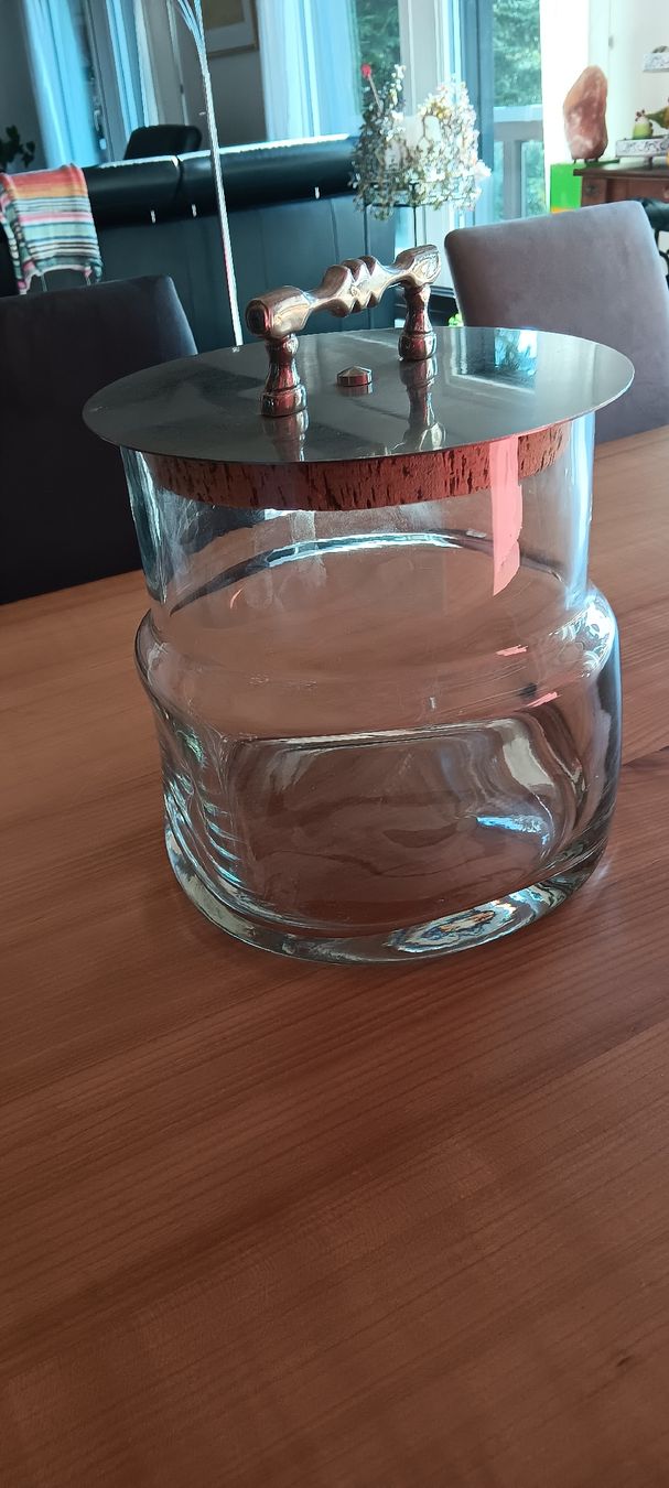 Bicchieri: Grosses Glas mit Deckel – Usato da Seuzach venduto da jennifer05