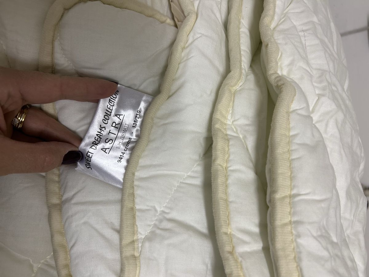 Coperte: Couette 135x210cm NEUVE!!! – Nuovo (secondo la descrizione) da Gland venduto da astra18 1