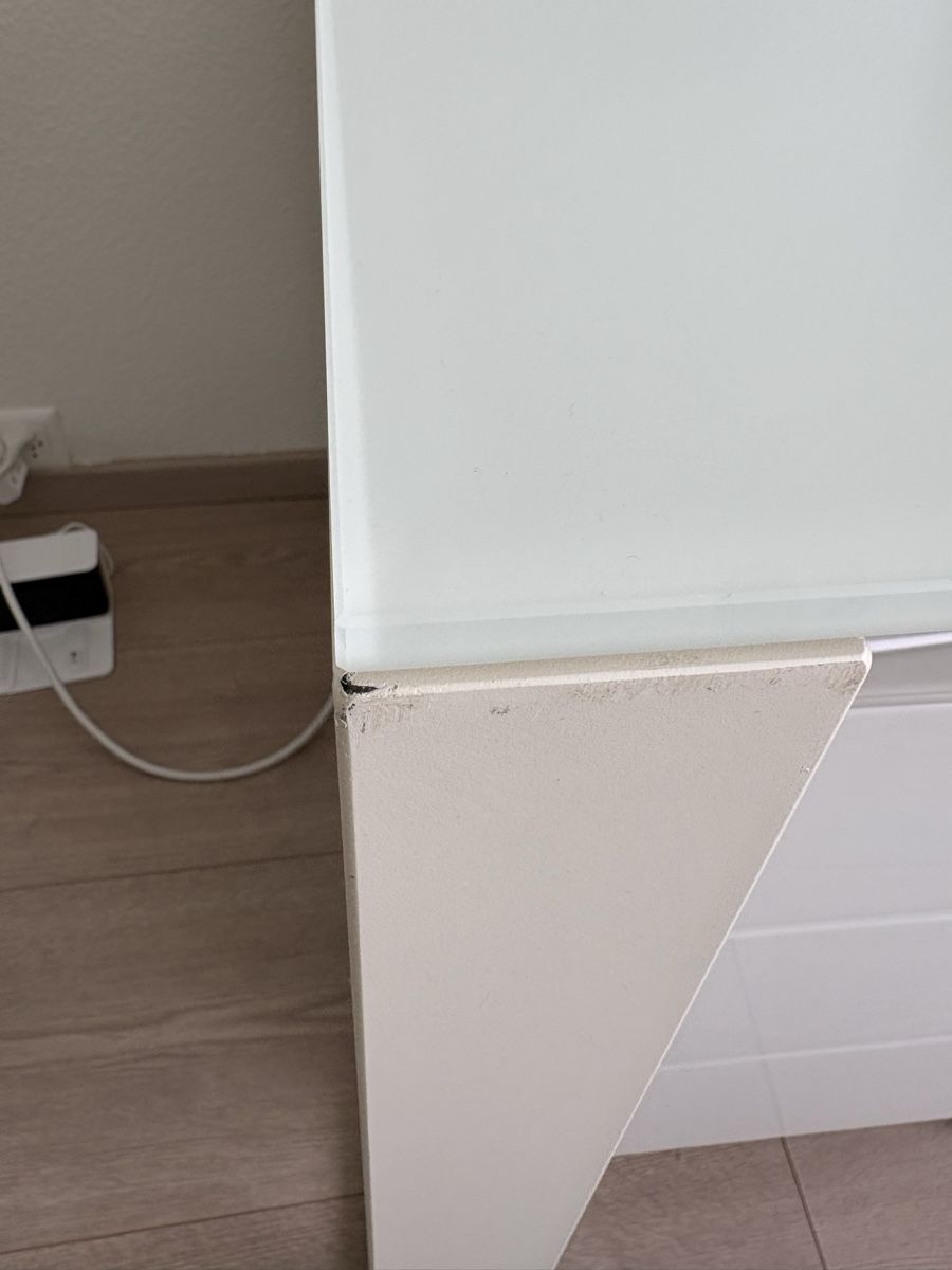 Bureaux: Schreibtisch – D'occasion à Zollikerberg par del_h6qs 2