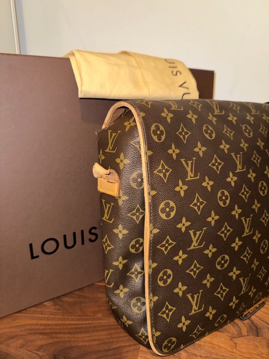Louis Vuitton Taschen: Louis Vuitton Bastille Umhängetasche – Gebraucht aus Frenkendorf von banemk12 5