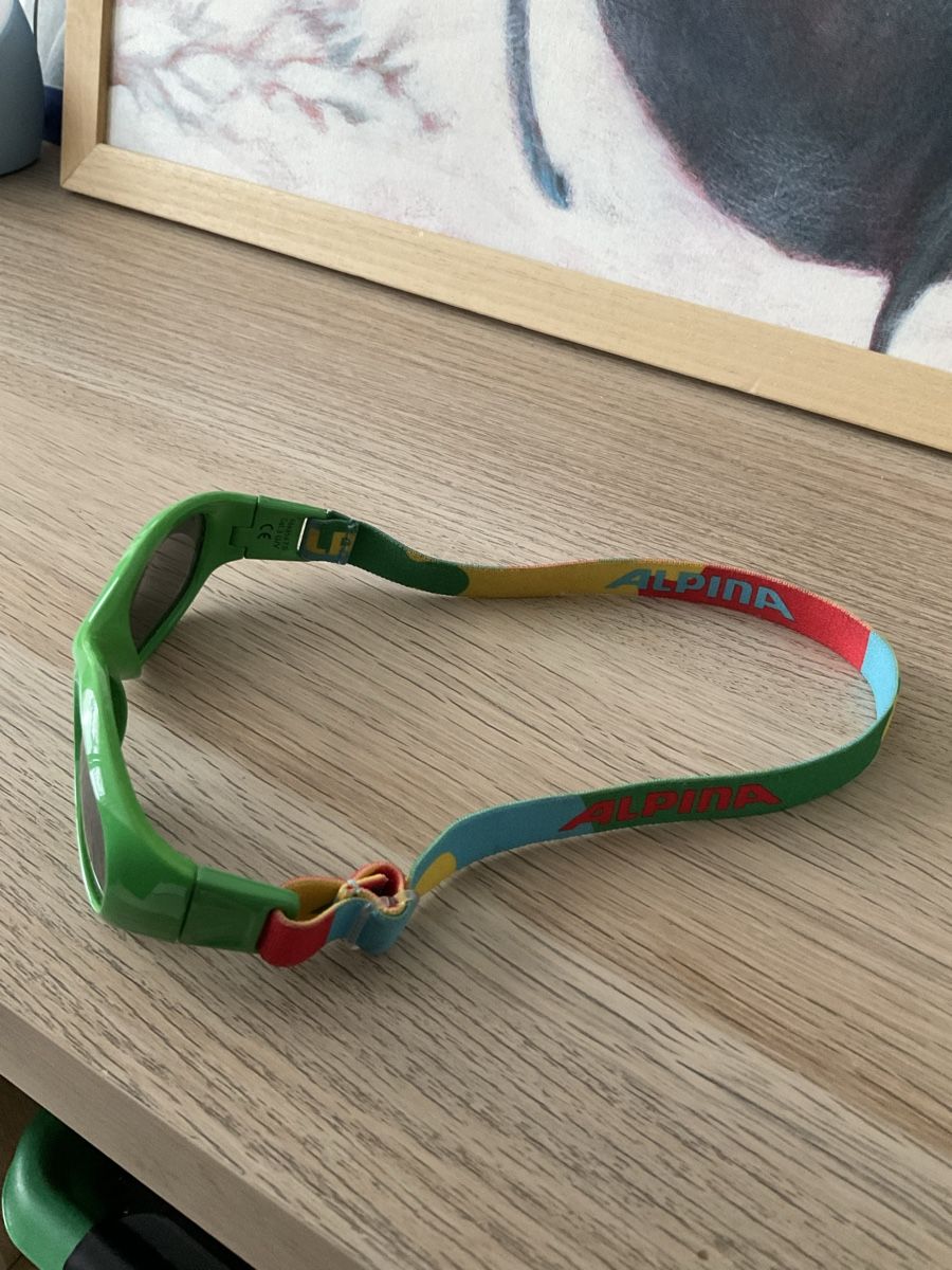 Occhiali & Lenti: Baby Sonnenbrille – Usato da Zürich venduto da TheShips 3