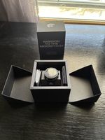 Swatch Moonswatch Mission to the Moonphase Snoopy