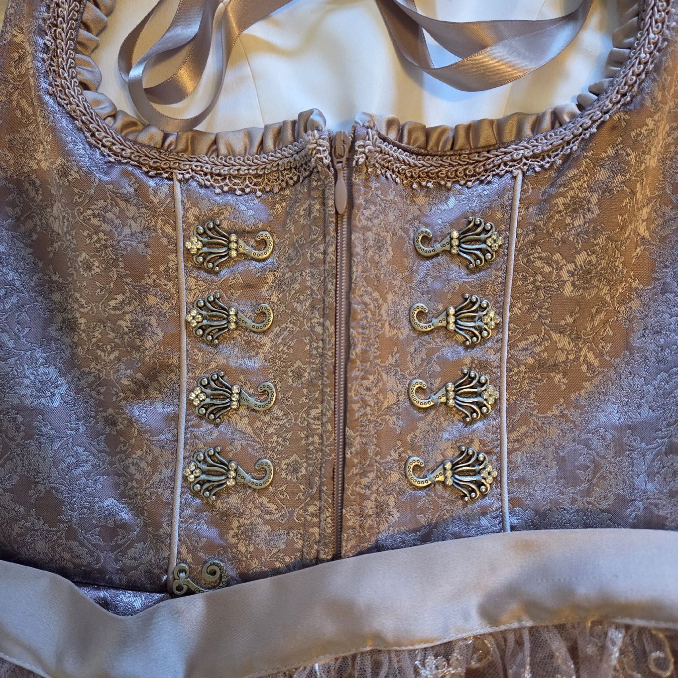 Krüger Kleider: Krüger Dirndl – Neu und originalverpackt aus Hölstein von sin_hqr9 1