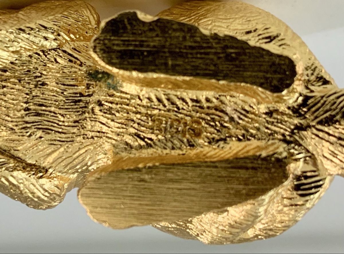 Statuette: Lapin doré 24 carat Risis – Usato da rolle venduto da Tontonjulot 3