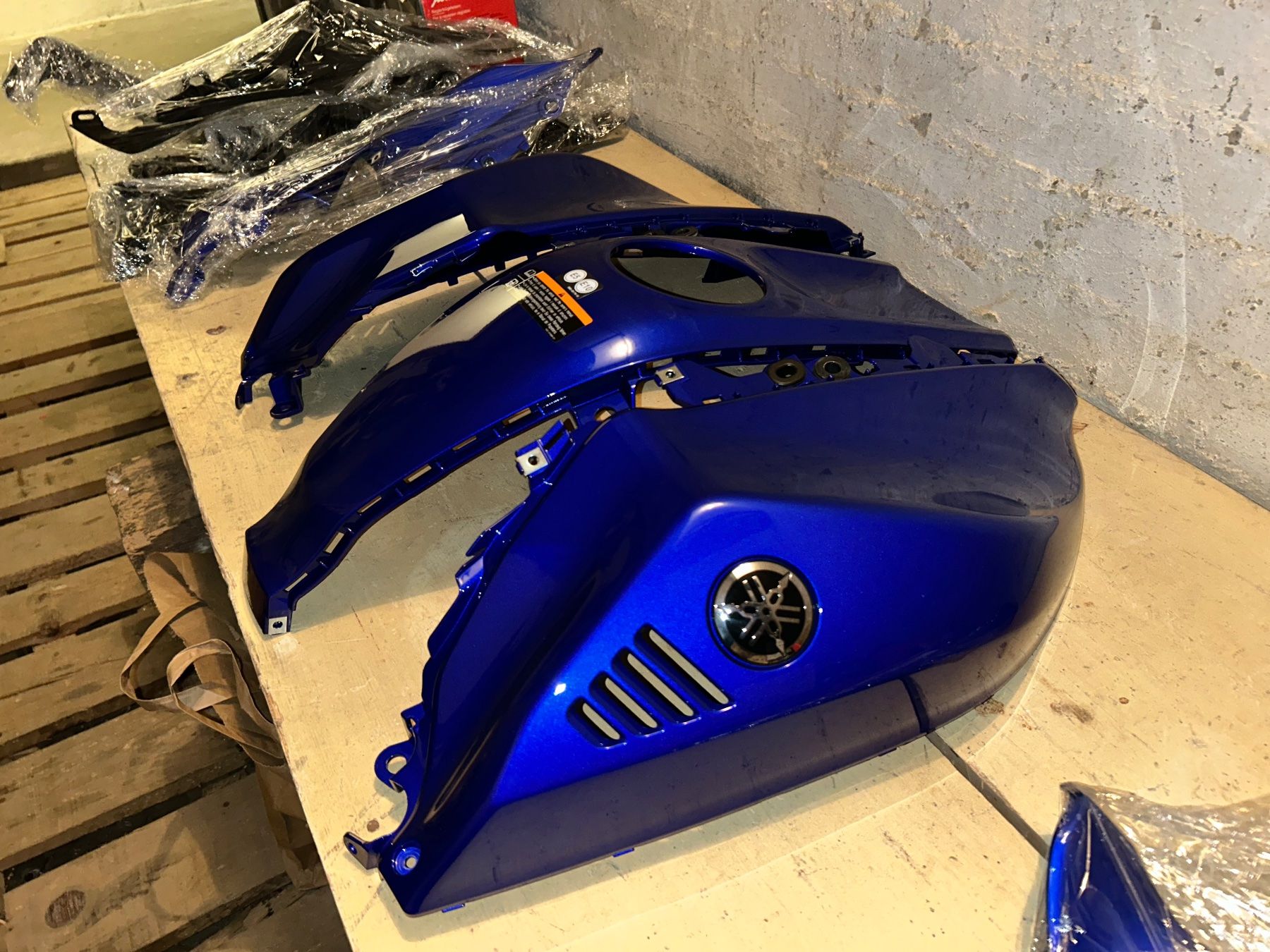 Yamaha Tutti i ricambio per moto: Yamaha YZF-R7 Verschalung – Nuovo (secondo la descrizione) da Winterthur venduto da LeoBirrer