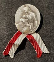 GG058 - 1. August Abzeichen 1945