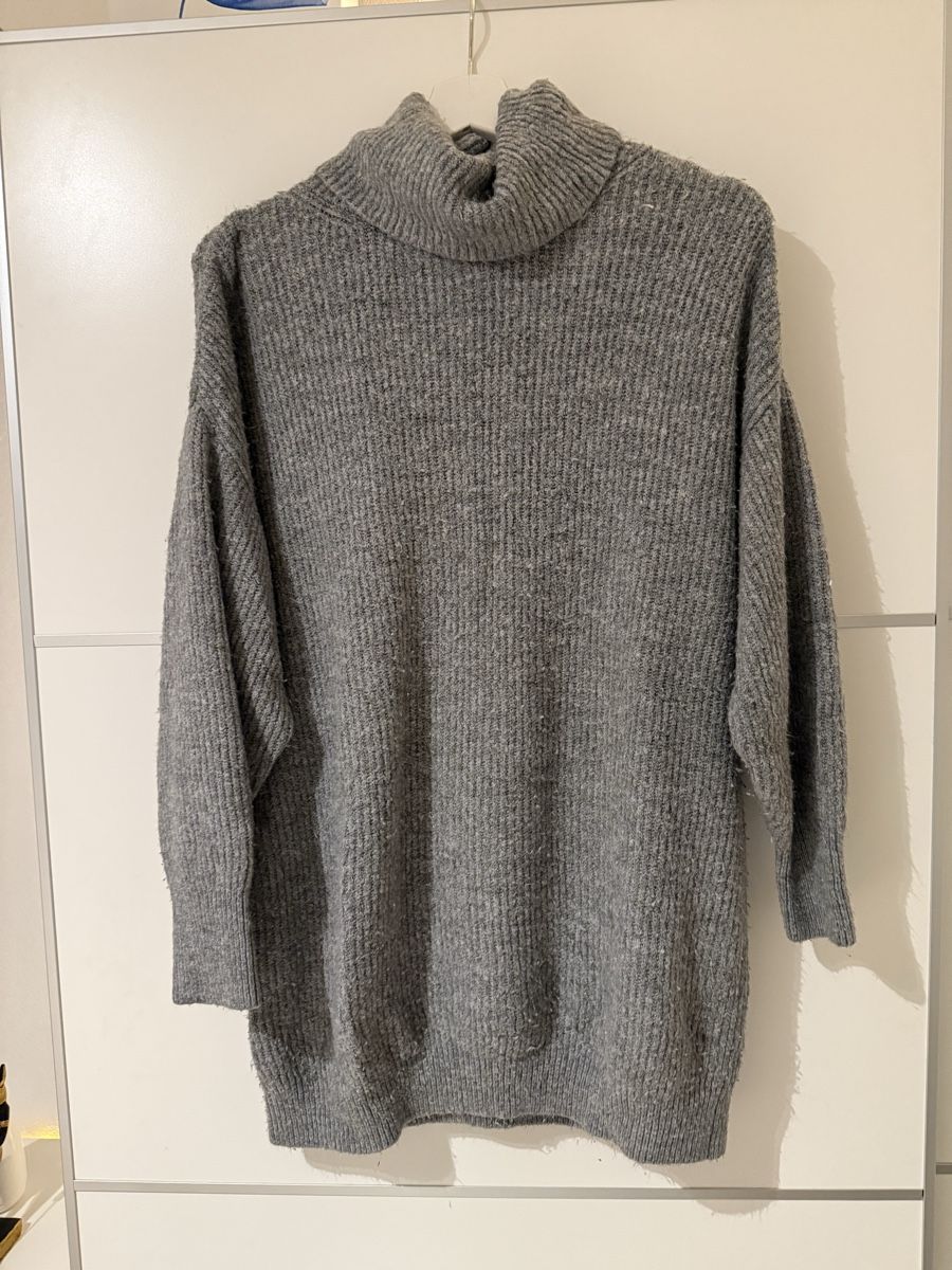 Pulls & Sweat-shirts: Weicher Pullover – D'occasion à Luzern par vivientth
