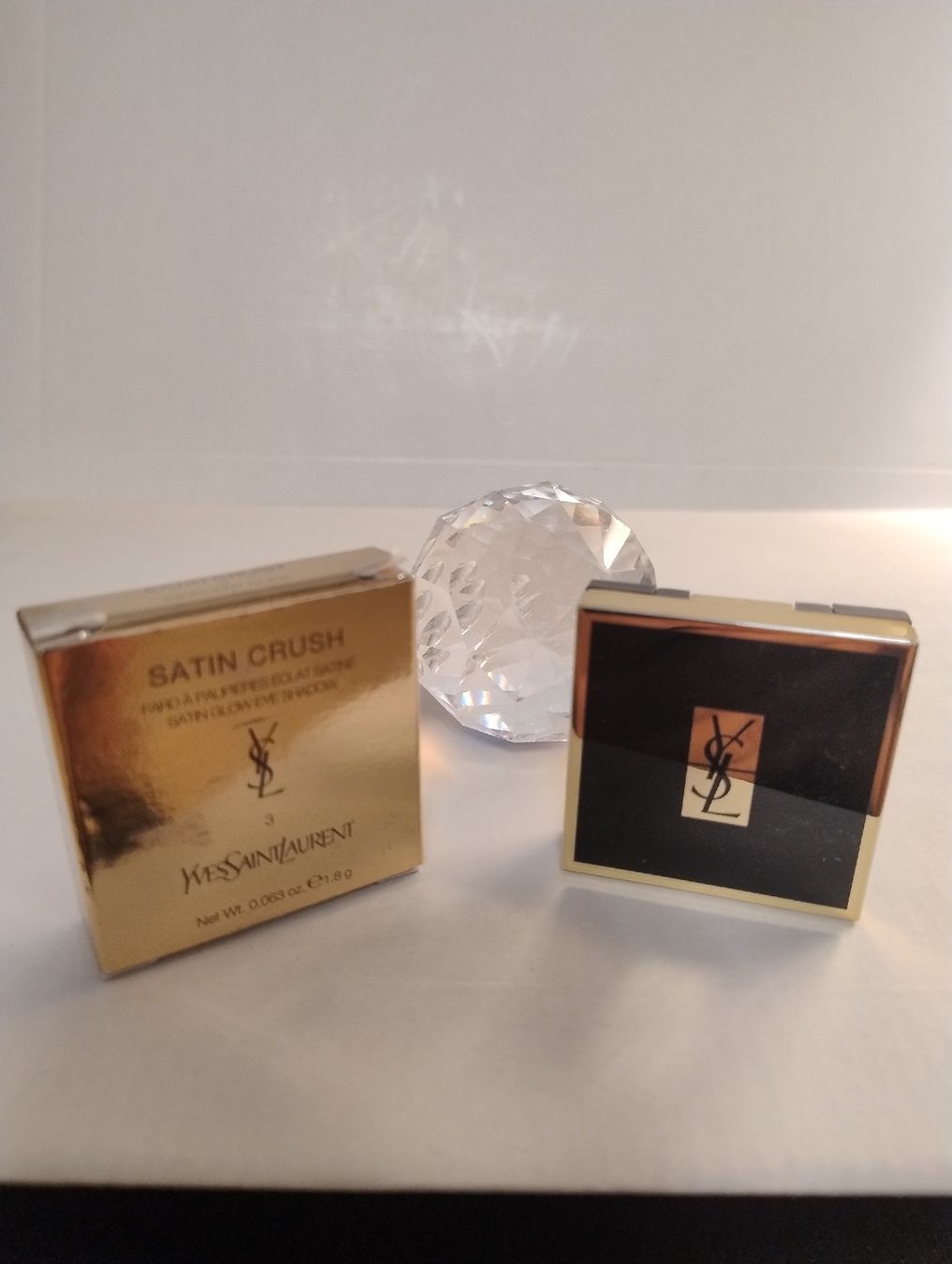 Make-up: SATIN CRUSH Yves Saint Laurent – Nuovo e nell'imballaggio originale da Schwerzenbach venduto da Whokamel 2