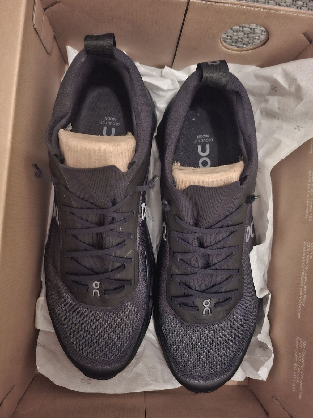 Scarpe da uomo: On Cloudtilt Moon komplett ungetragen – Nuovo e nell'imballaggio originale da Basel venduto da jul_9c5x 1
