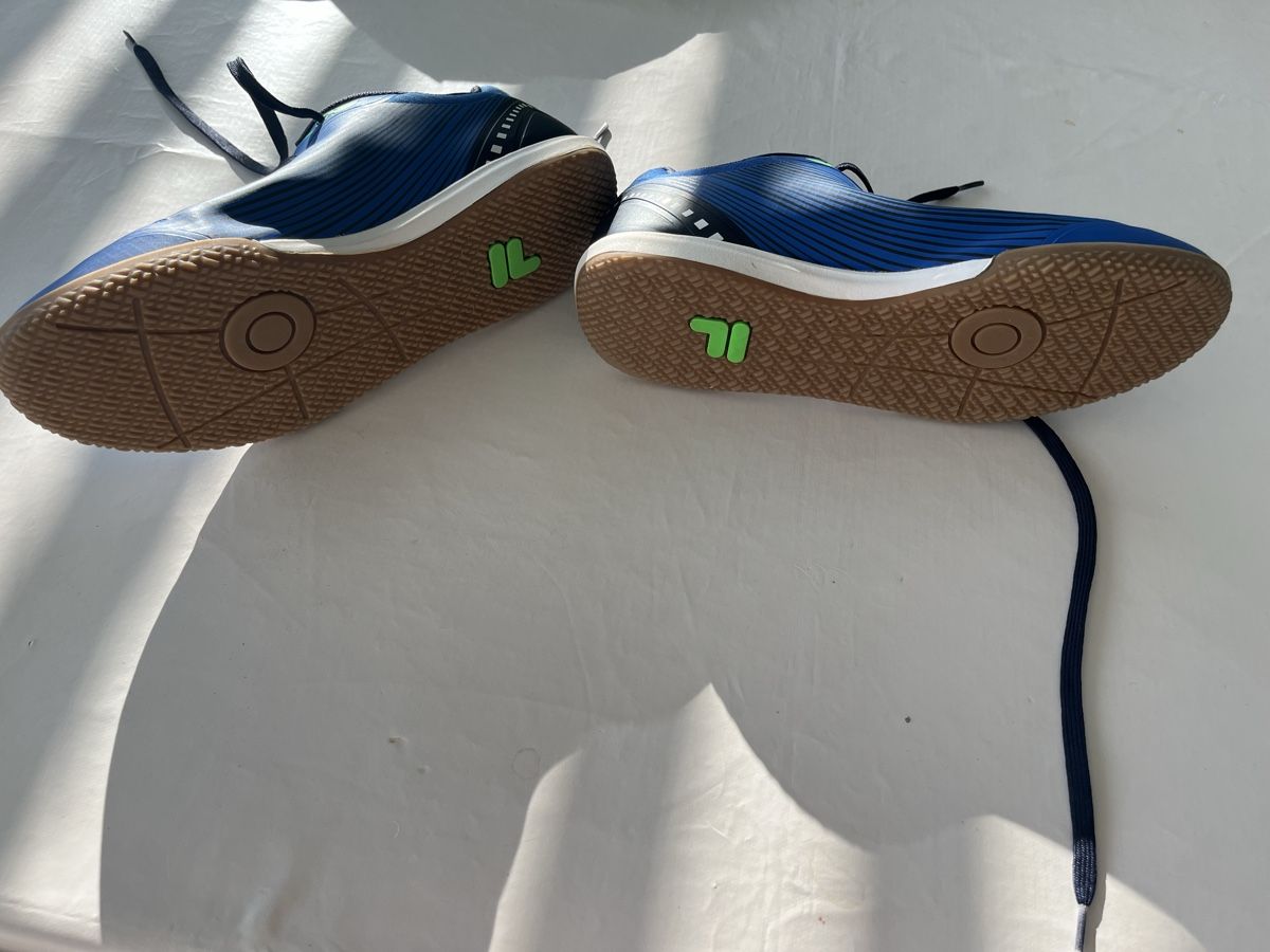 Fila Scarpe per ragazzi: Fila Hallenschuhe in Grösse 40 – Usato da Uetikon am See venduto da kat_mww2 4