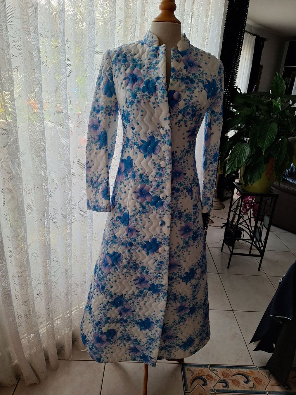 Accappatoi: Robe de chambre Vintage 36-38 – Usato da St-Triphon venduto da Jldr0 1