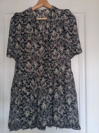 Robe Sandro (neuve)