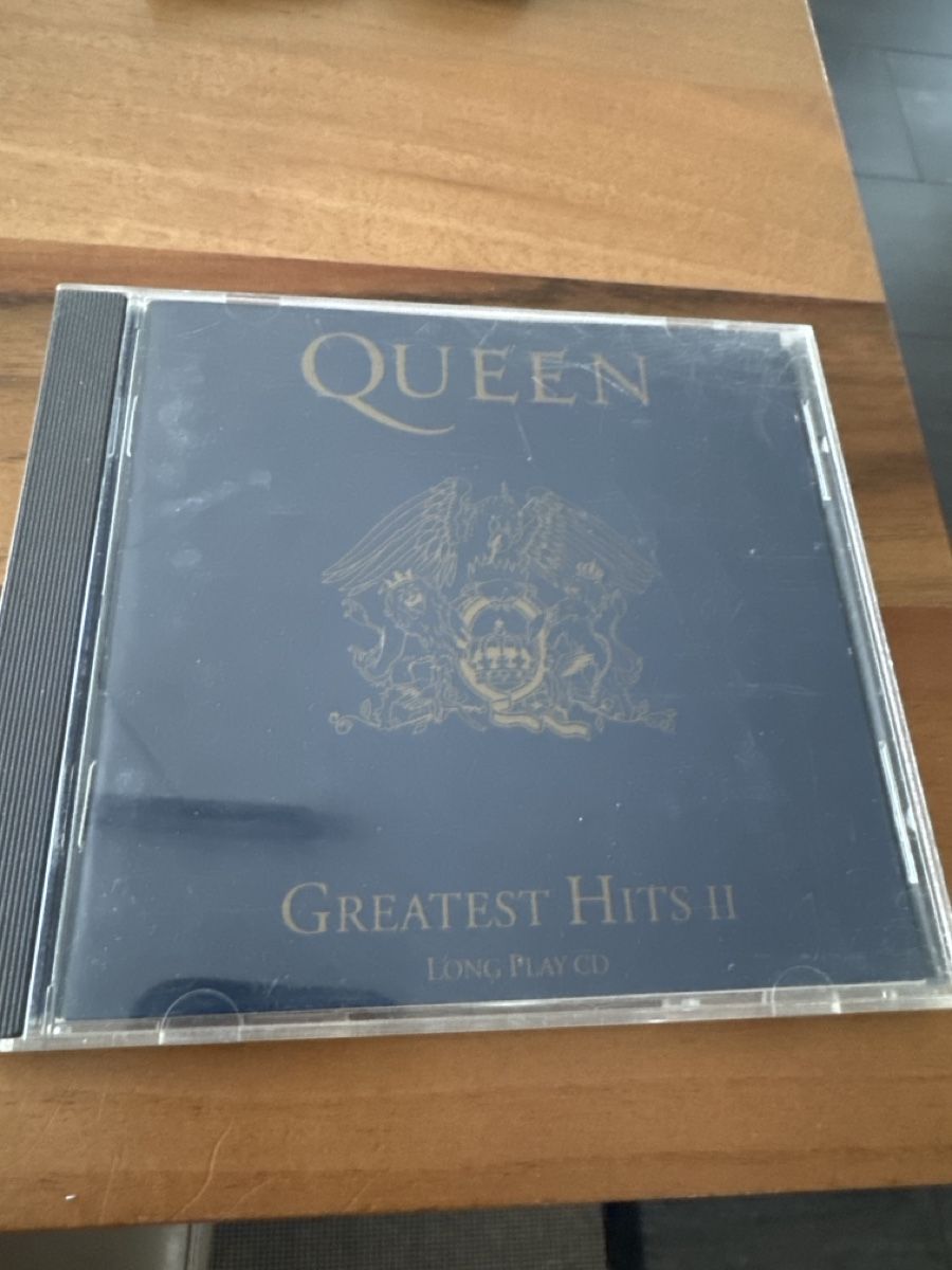 CD: Queen Greatest Hits II CD – Usato da Zürich venduto da Smarties13