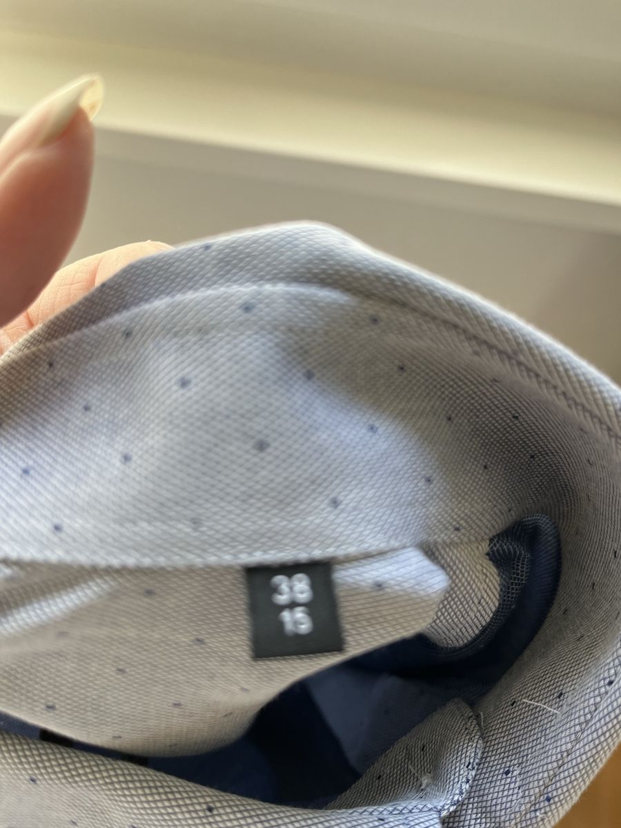 Hugo Boss Camicie: Hemd von Boss, hellblau – Usato da Madetswil venduto da Babalou 4