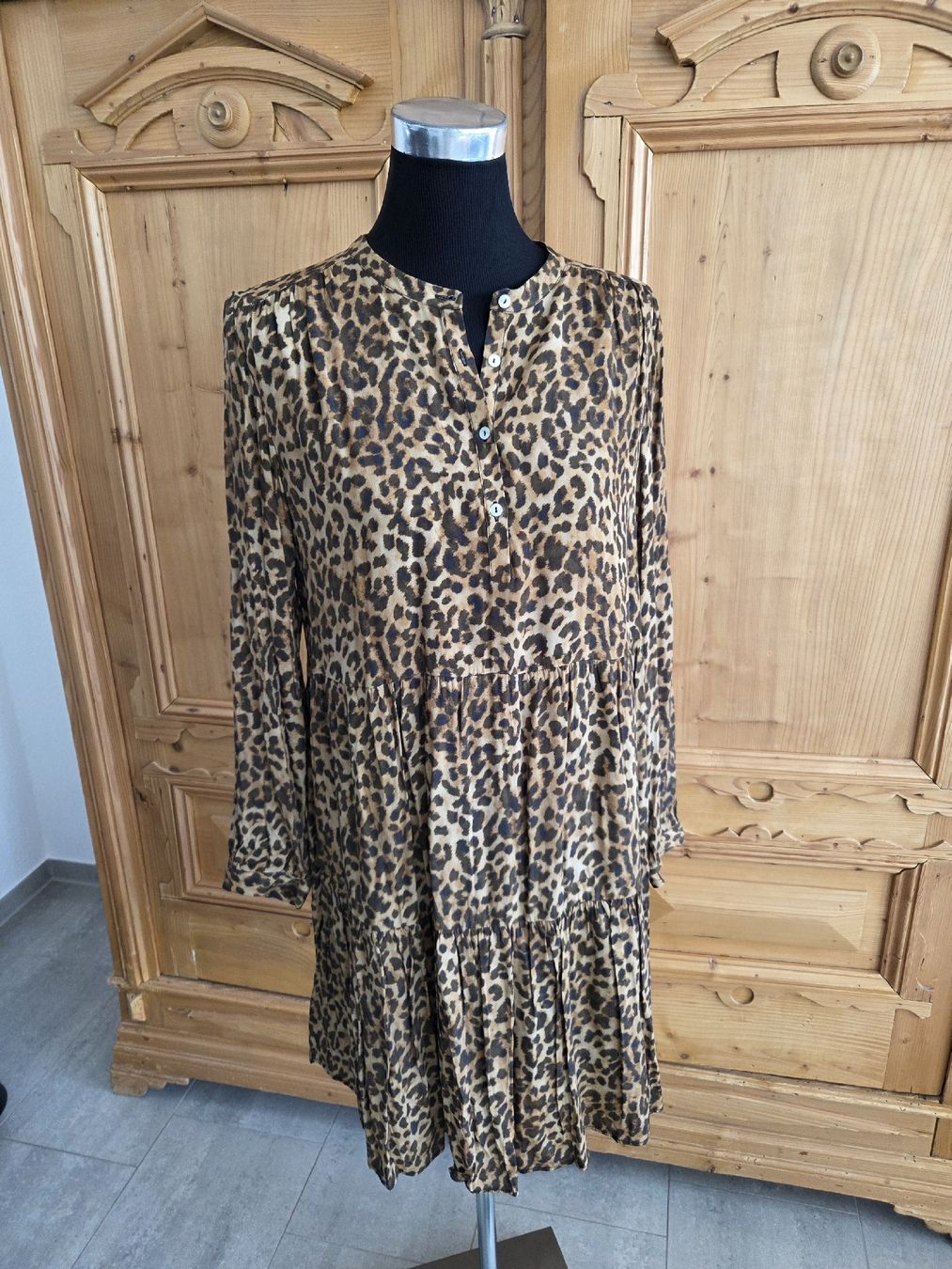Rich & Royal Kleider: schönes Kleid Rich & Royal – Neu (gemäss Beschreibung) aus Wiesendangen von Sinhuk 2