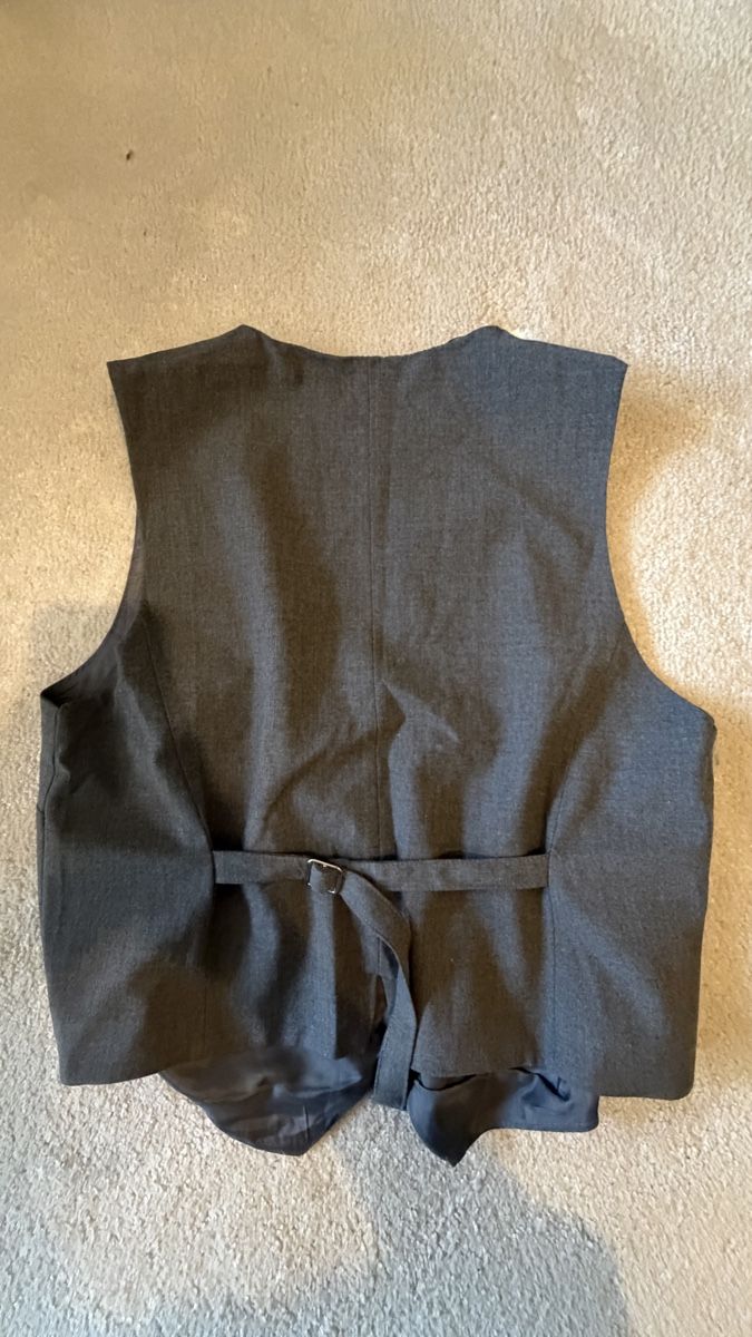Tops: Pull&Bear Vest, Size L,Gray Business Casual – Neu (gemäss Beschreibung) aus Zürich von kor_pm27 1