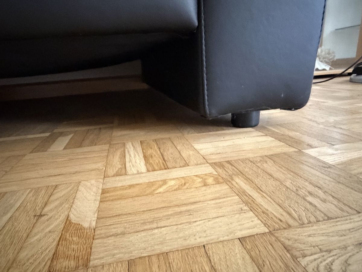 Divani: Schönes Ecksofa Leder schwarz – Usato da Liestal venduto da Enverkahraman 4