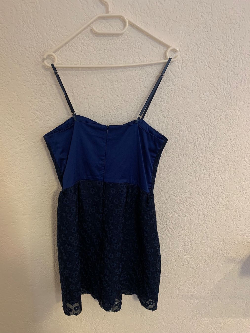 Vestiti: Rinascimento Kleid blau Blumen Gr. S / M – Usato da Fislisbach venduto da KolibriSecondhand 4