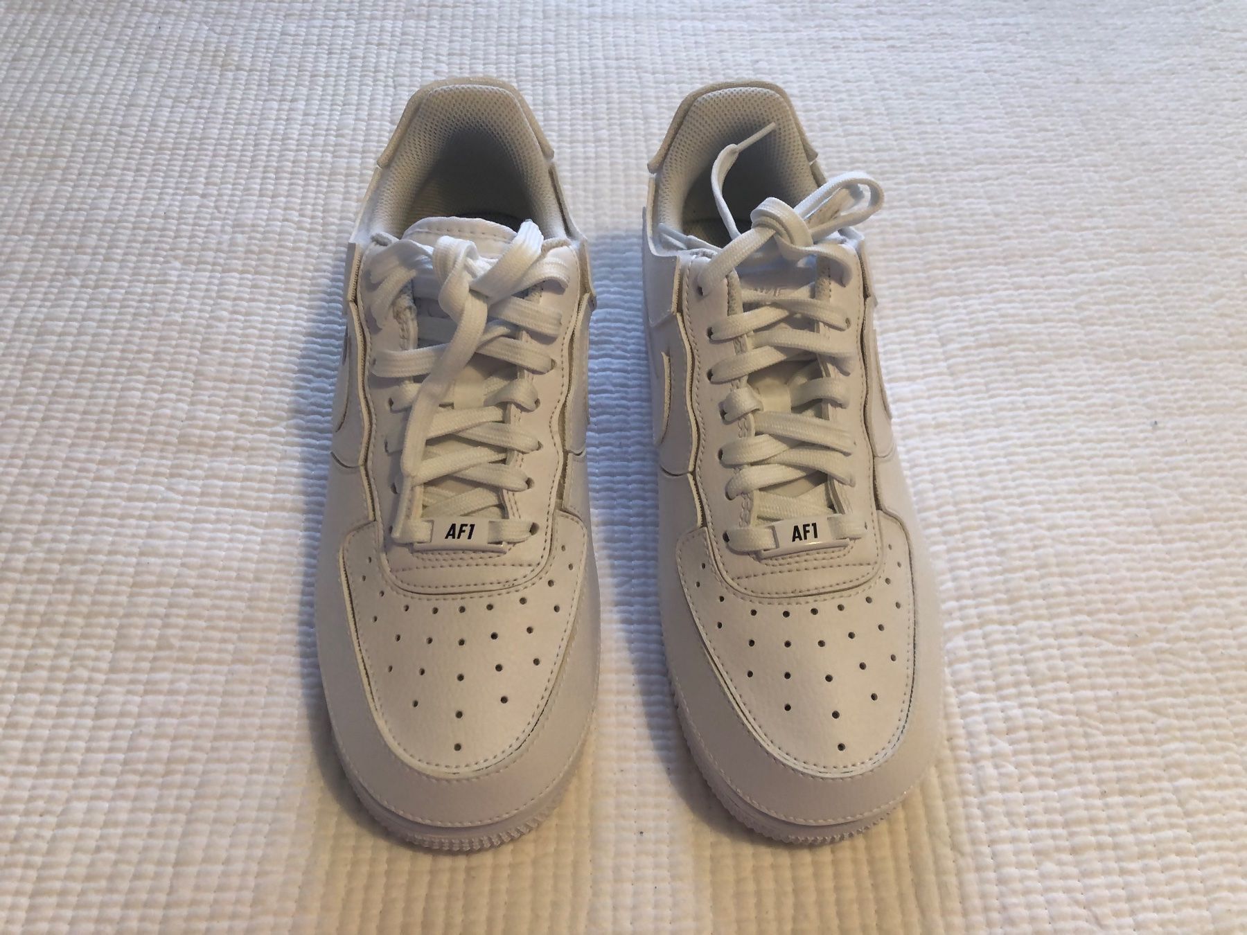 Nike Chaussures femmes: NIKE Air Force 1 – Neuf avec emballage d'origine à Zürich par Yanches