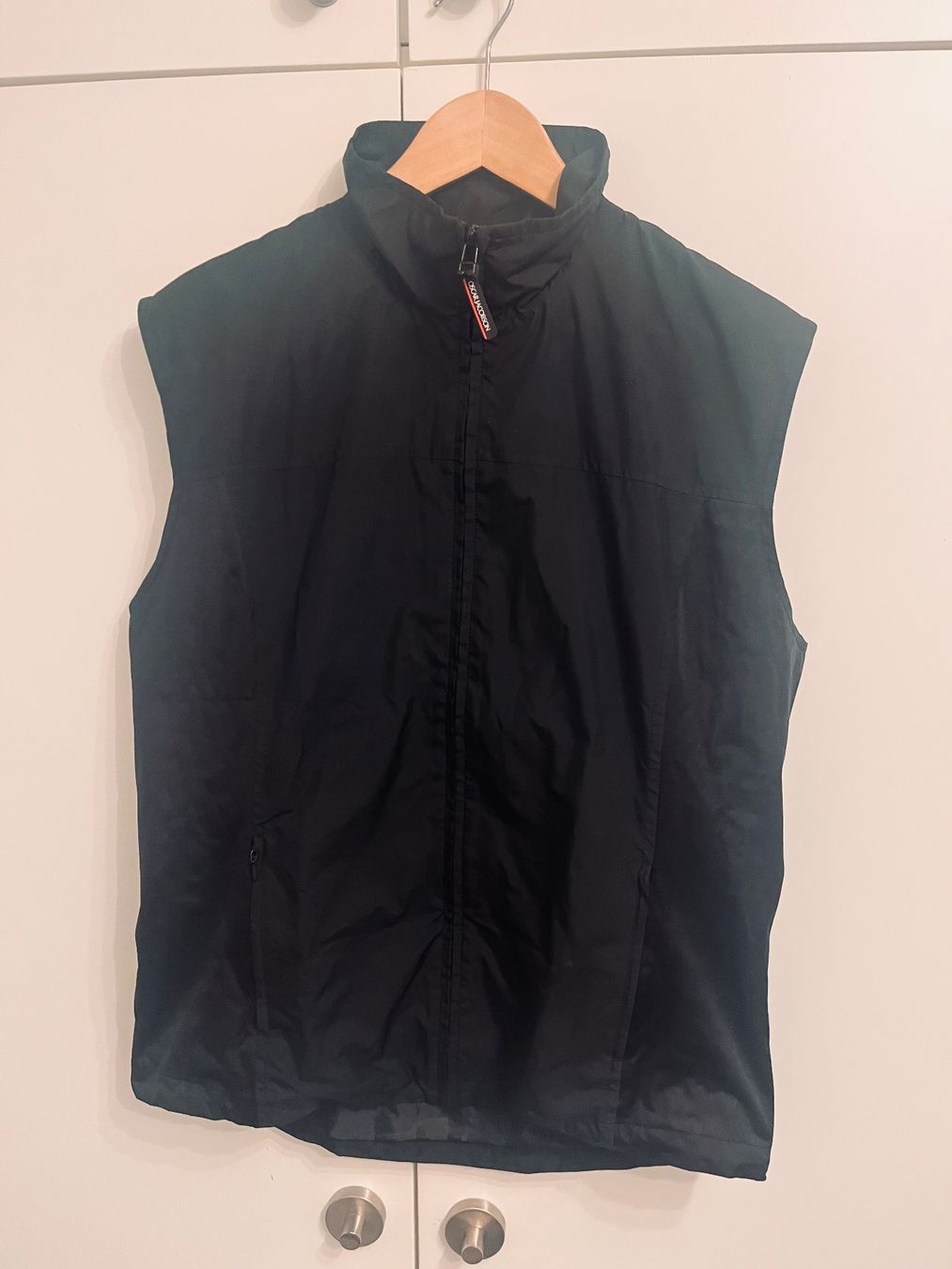 Gilets & Westen: gilet de golf Oscar Jacobson – Gebraucht aus Sion von crm_f5f9