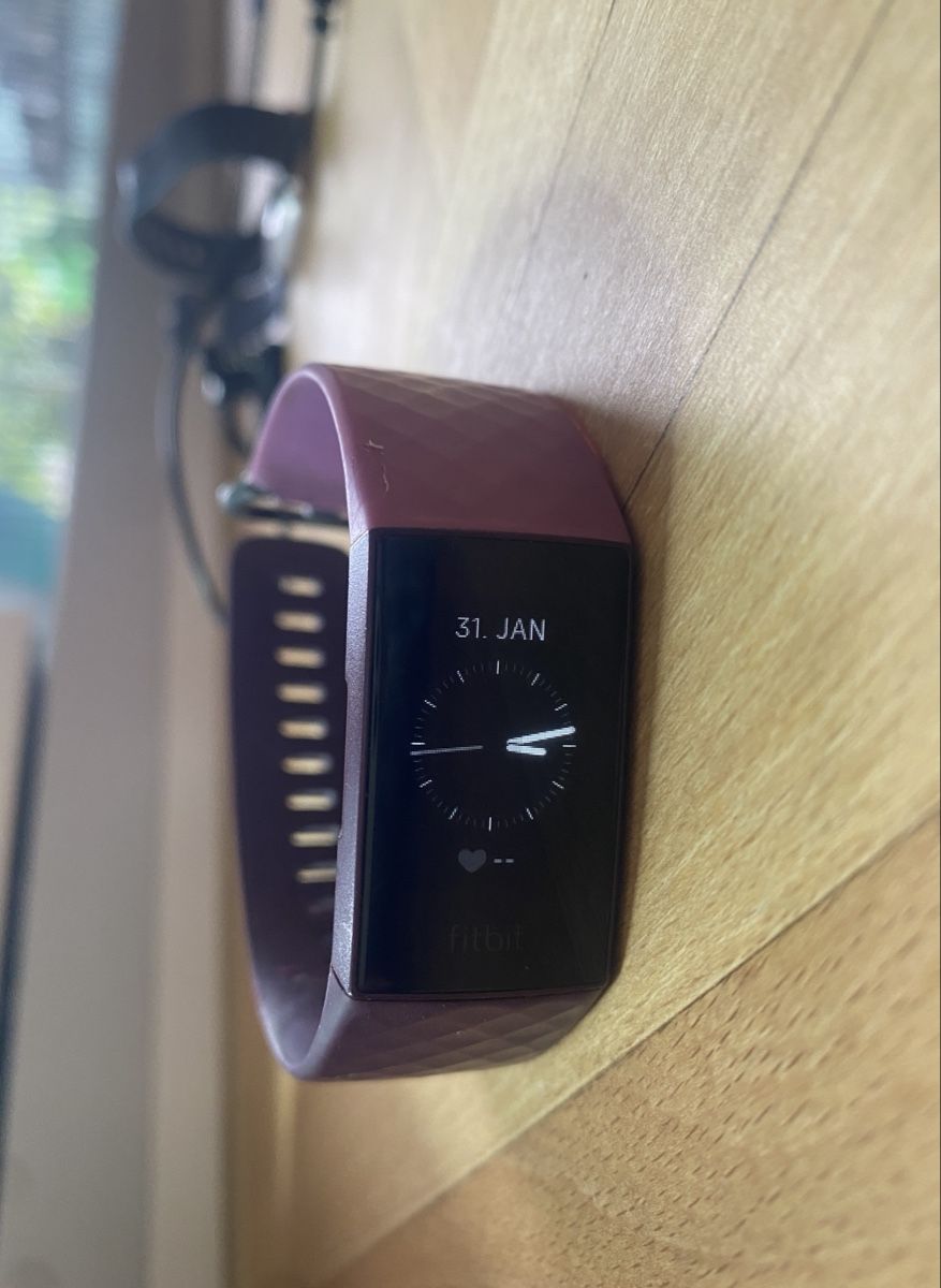 Fitbit Smartwatch: Fitbit charge 4  – Gebraucht aus Horw von bluemlisalp03 1