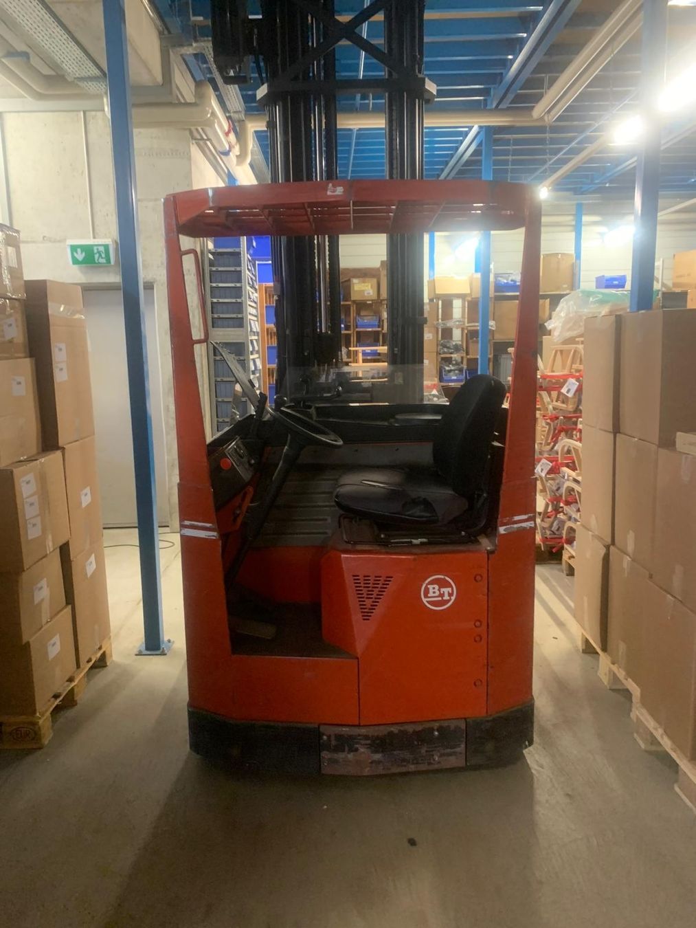 Toyota Carrelli elevatori e a forche: Hochregalstapler BT / TOYOTA – Usato da Subingen venduto da Mogul2