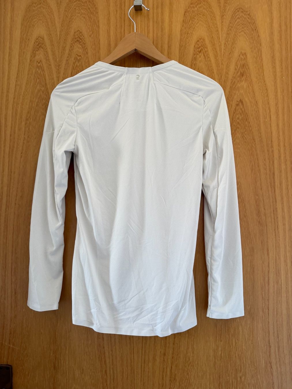 Decathlon Top: Pull léger à manches longues QUECHUA XS – Nuovo e nell'imballaggio originale da Sion venduto da fem_8rnr 1