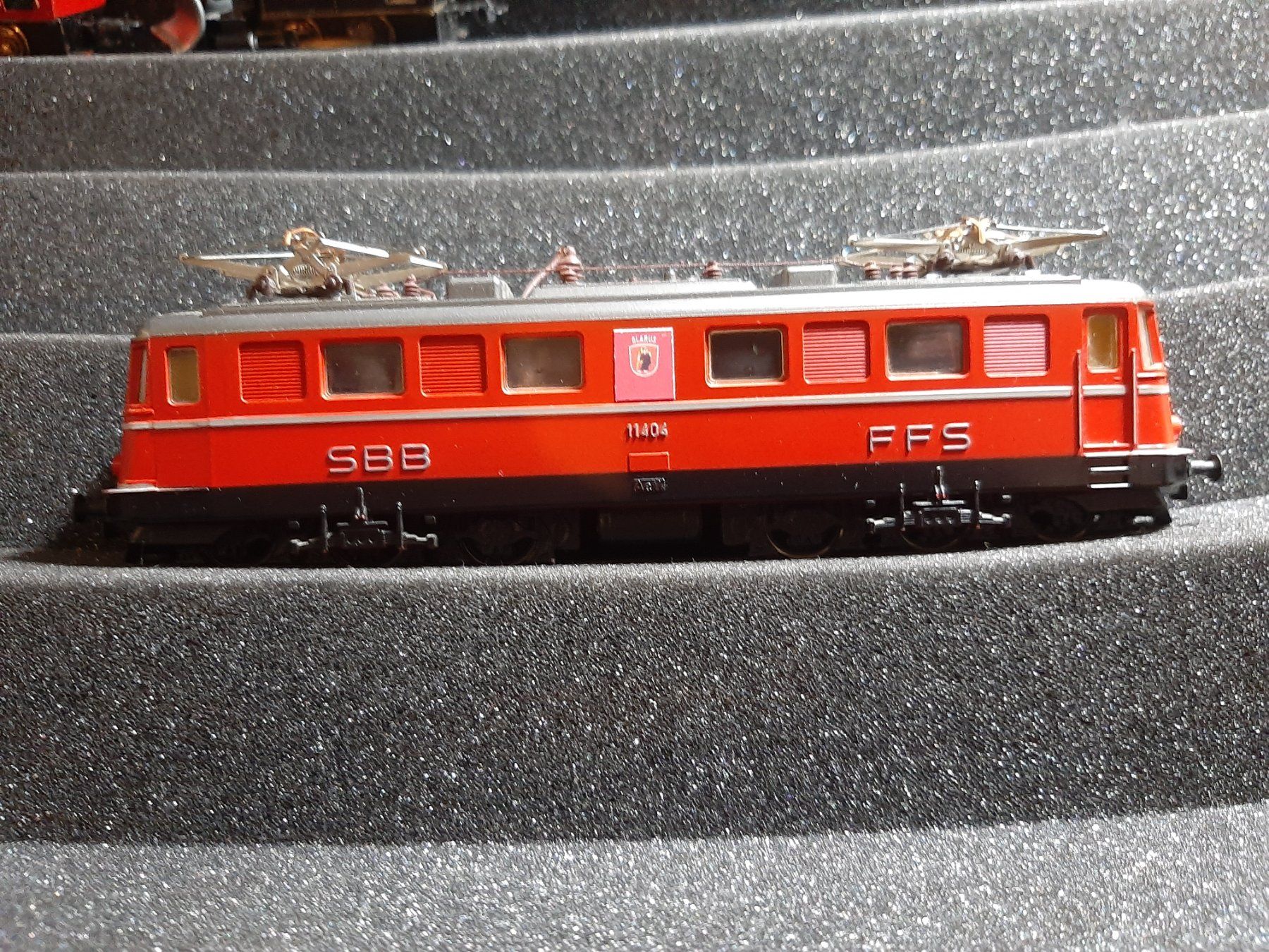 Kleinbahn Modelleisenbahnen: KLEINBAHN Ae 6/6 – Gebraucht aus Avully von RIVALIS