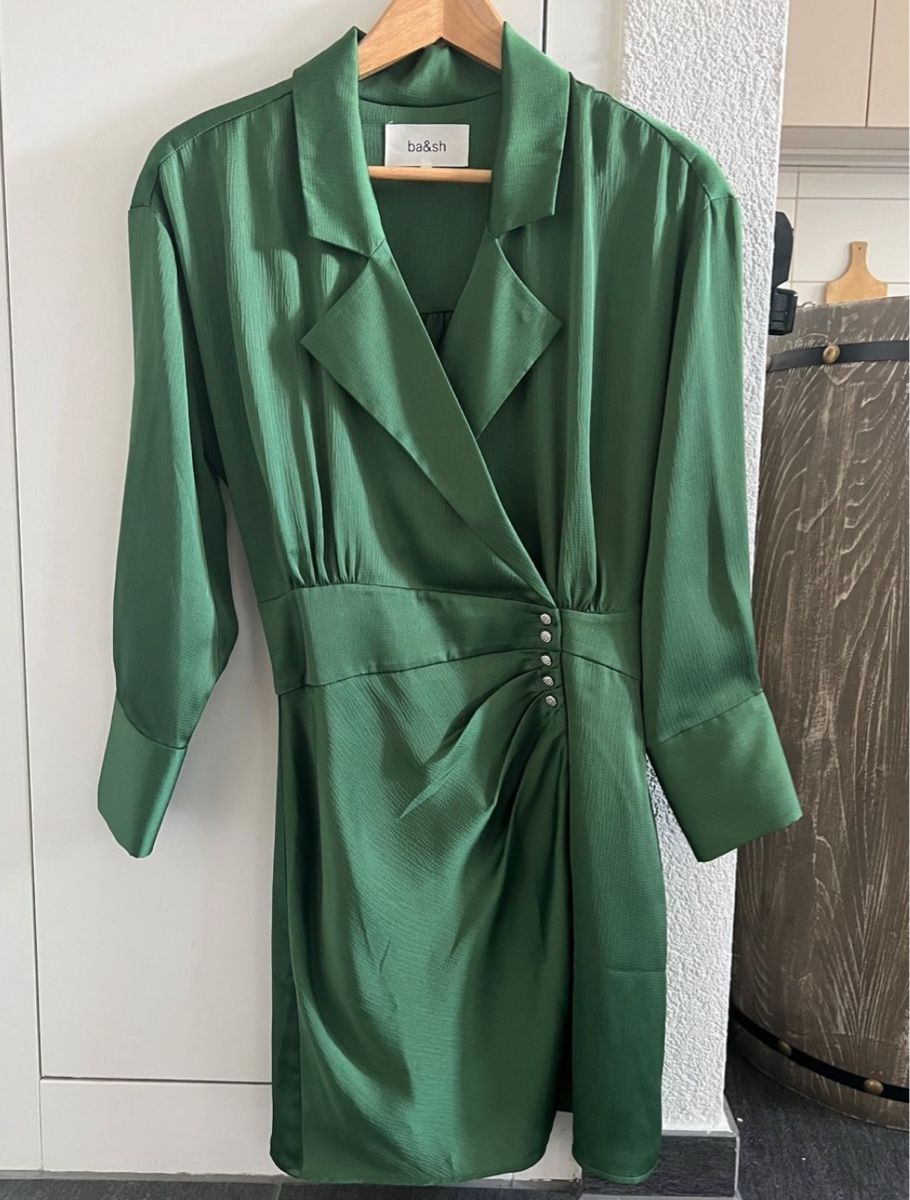 Ba&Sh Kleider: BASH Kleid – Neu (gemäss Beschreibung) aus Zug von adrianani