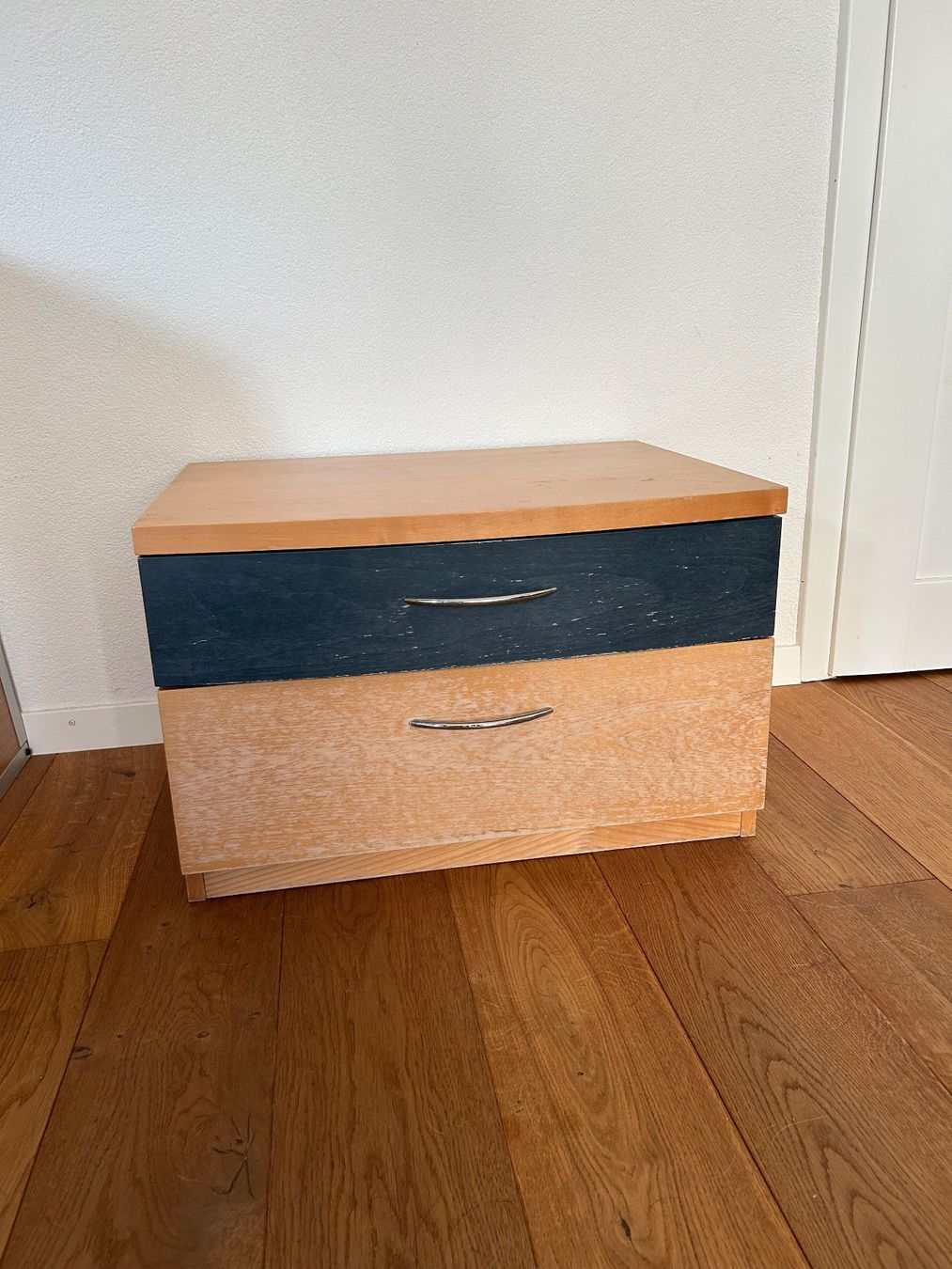 Commodes: Kleine Kommode – D'occasion à Lyss par sah_8ccd
