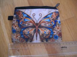 Kleine Tasche / Geldbörse / Münztasche/ Beutel Schmetterling