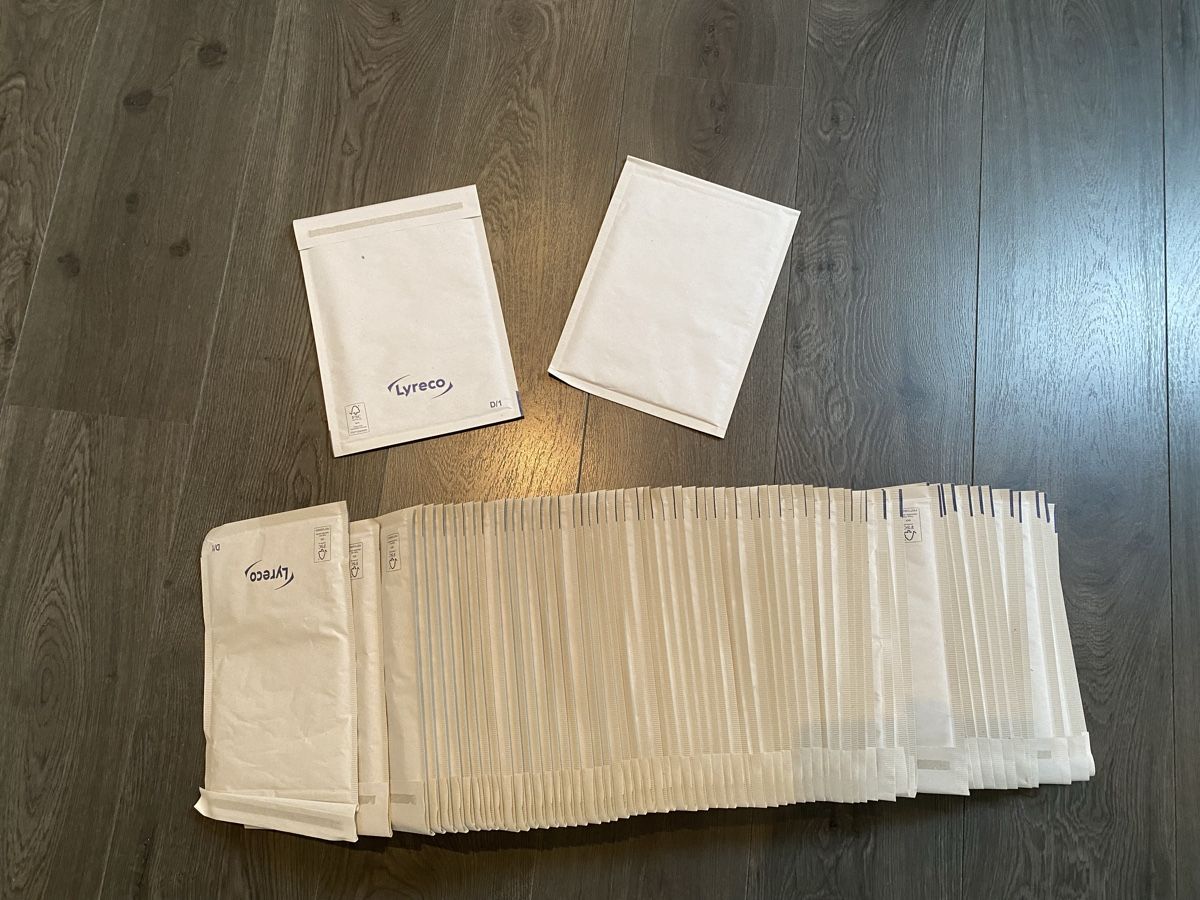 Buste & buste per spedizione: 66 Luftpolsterversandtaschen D1 – Nuovo (secondo la descrizione) da Hägglingen venduto da kar_v9qf 4
