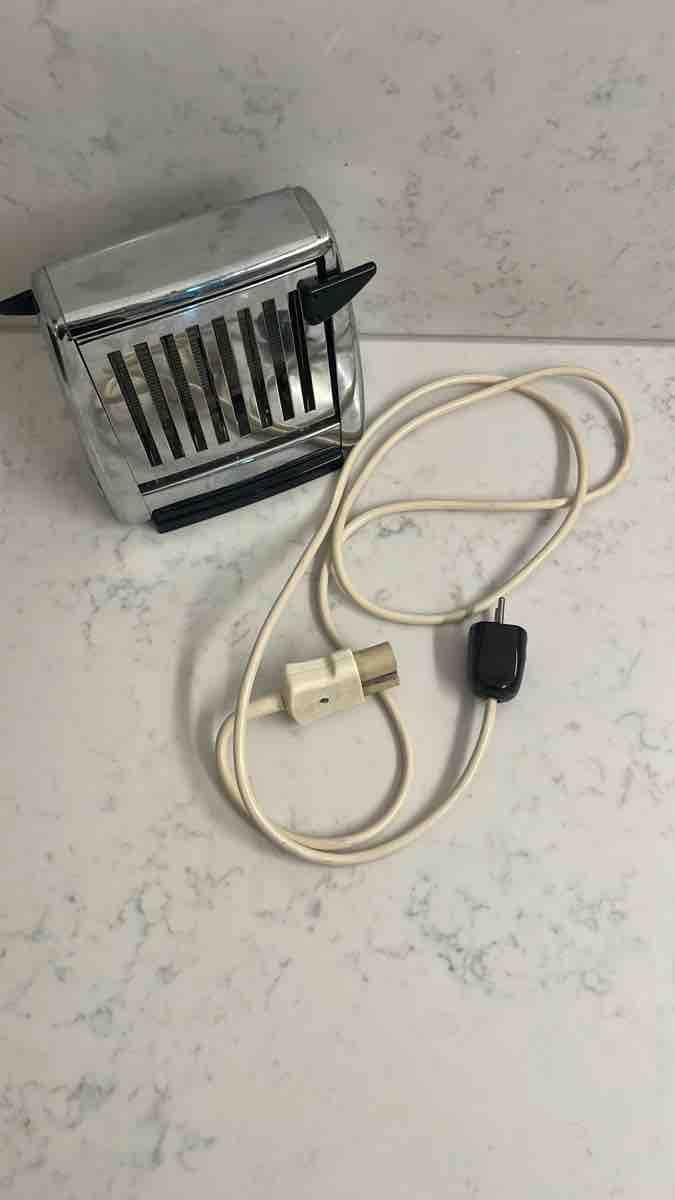 Rowenta Elettrodomestici da cucina: Toaster Rowenta E5214 440W chrom – Usato da Pfaffhausen venduto da Urs58 4