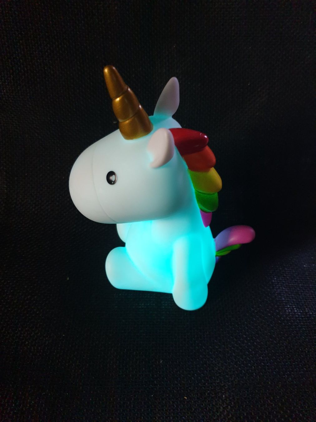 Lampade: Einhorn RGB Nachtlicht mit 15' Timer – Usato da Oberburg venduto da obbu 1