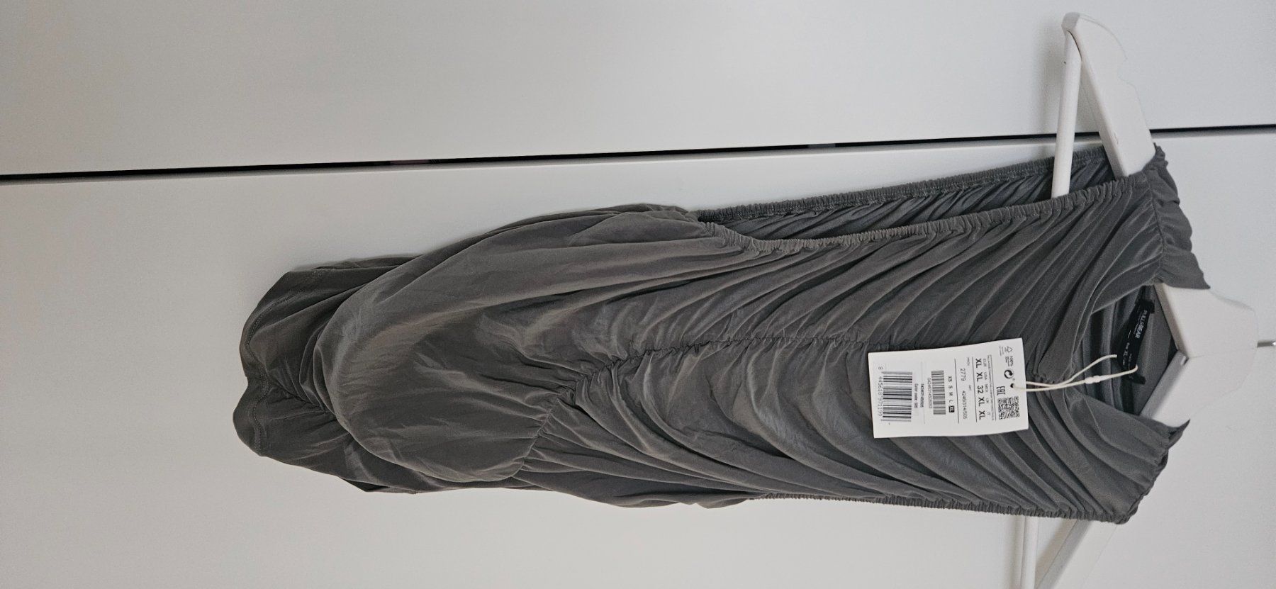 Pull&Bear Vestiti: MIni robe de soirée neuf avec étiquette Pull and Bear (c) – Nuovo e nell'imballaggio originale da Lutry venduto da cha_pbg5